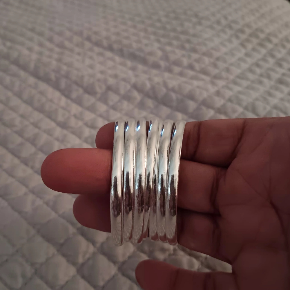 Elegant Silver Bangle Set for Women